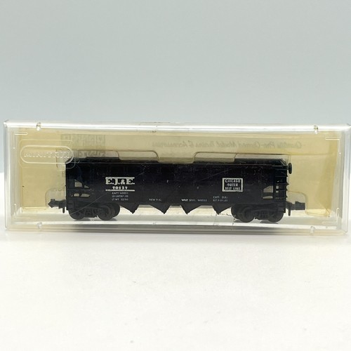 Minitrix 3278 Elgin Joliet Eastern 4 Bay Open Hopper EJ&E 70127 N Scale - Picture 9 of 9