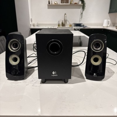 Logitech Z323 2.1 Computer Lautsprechersystem - *Beschreibung lesen - nicht komplett defekt