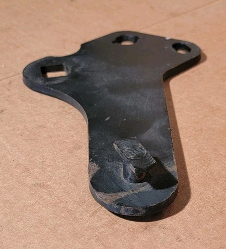 John Deere X300, X320, X340, X360, X500 X540, X590 Rockshaft Plate AM134841 - Bild 2 von 6