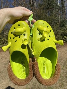 Shrek Crocs Size 11 | eBay display picture 3