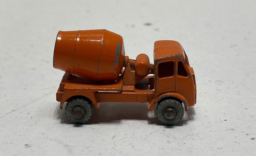 Vintage Matchbox Orange Diecast Metal Toy Mixer Truck Construction Vehicle - Picture 5 of 6