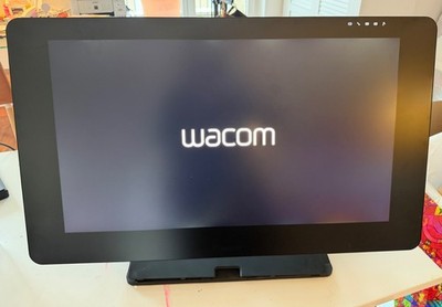 Wacom Cintiq pro 32 (Grafiktablet) m. allem Zubehör-neuwertig