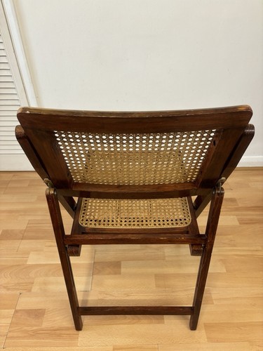 Impresionante silla plegable retro vintage de madera y ratán con diseño de malla vienesa - Imagen 13 de 24