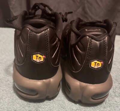 Nike Air Max Plus PRM Black Tea and Petra Brown HJ4519-200 Nike Air Max Plus PRM Black Tea and Petra Brown HJ4519-200