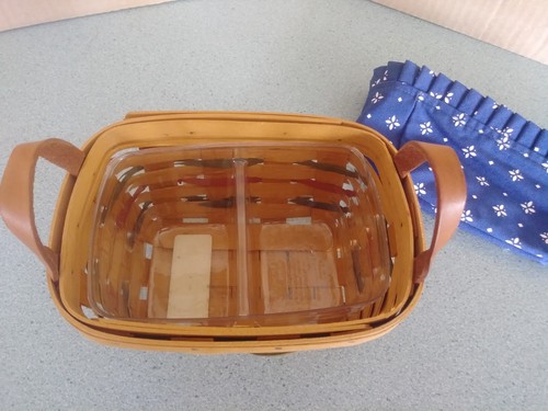 Cesta de té Longaberger Woven Traditions con forro azul clásico, protector dividido - Imagen 3 de 5