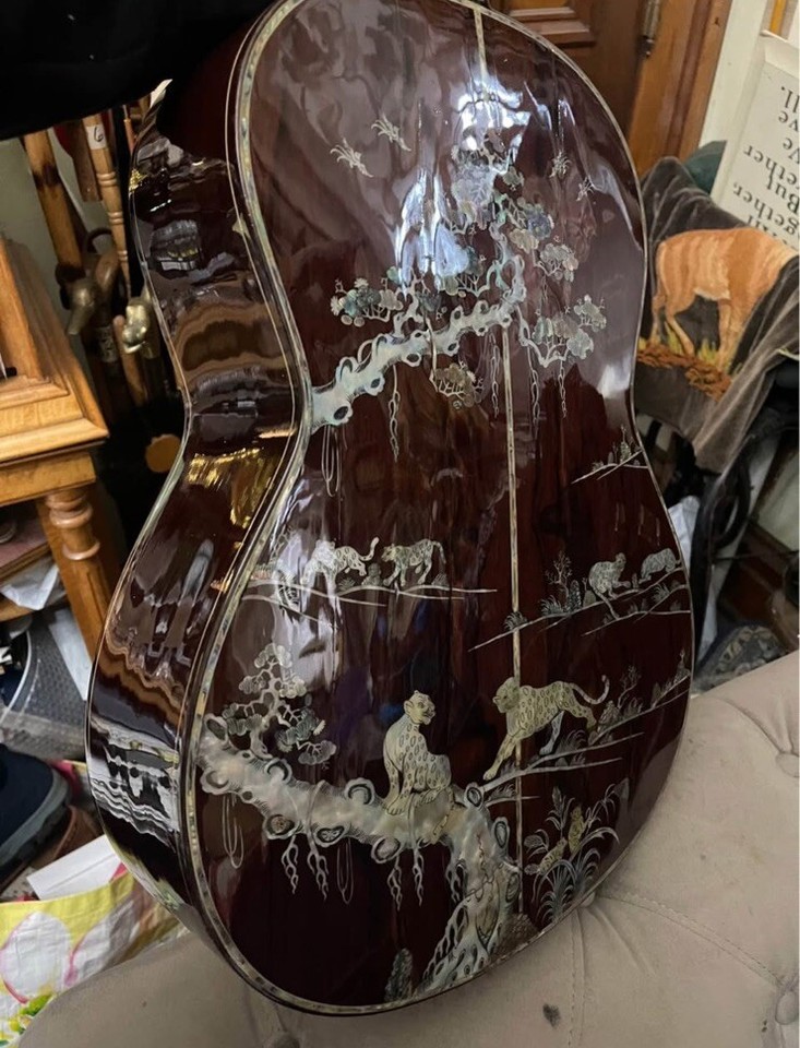 Antonio Tsai acoustic Guitar With Mother Of Pearl Shell Inlaid Leopards ...