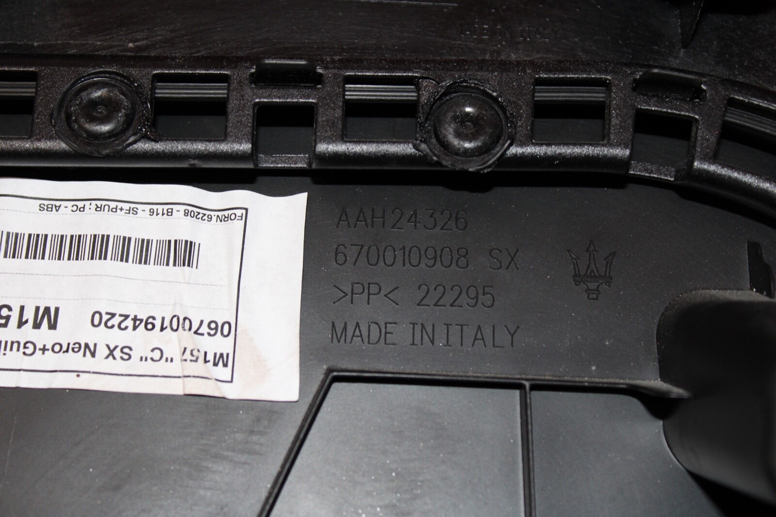 2014-2019 MASERATI GHIBLI M157 OEM LEFT SIDE LOWER REAR C-PILLAR TRIM PANEL
