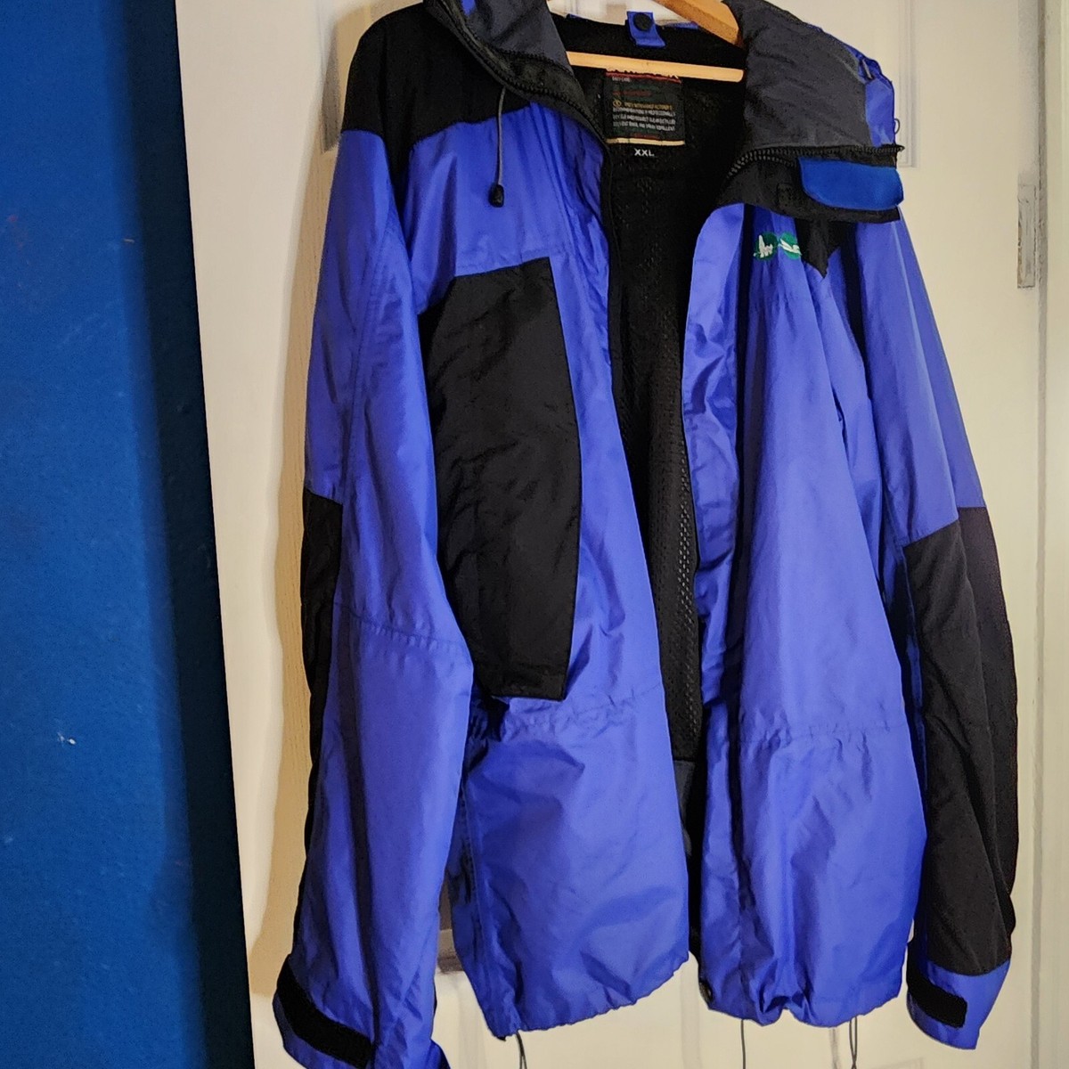 Gore-tex Mens Coat 2x Full Zip Custom Embroidered Blue Tuckaway
