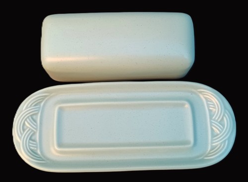 Vintage MINT CONDTION Pfaltzgraff Acadia Matte Cypress Green Butter Dish - Picture 3 of 4