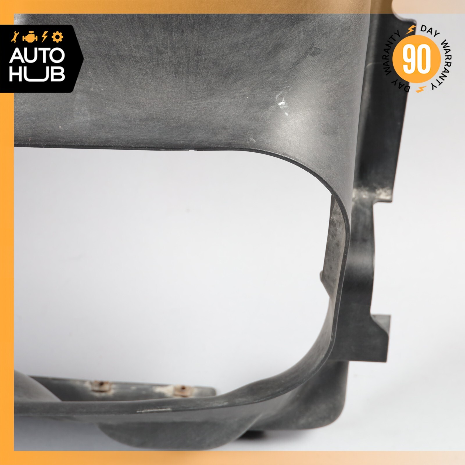 08-19 Maserati GranTurismo S M145 Radiator Support Baffle Air Duct OEM 61k