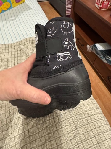 Stonz Unisex Child's Boots – Size 6 - Picture 4 of 12