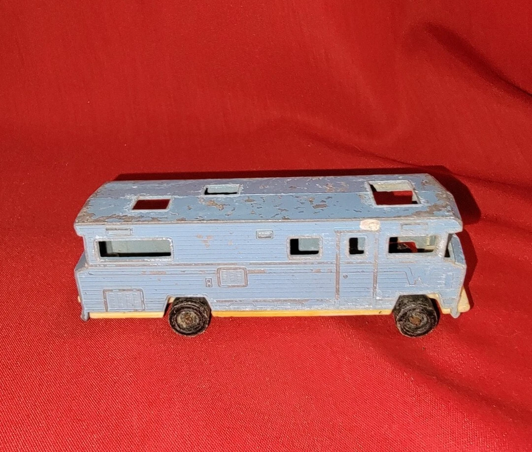 Diecast hotsell winnebago motorhome