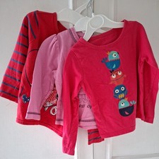 3 x Long-sleeved T-shirts Girl 12/18 mths.  (Red & pink)