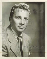 1956 Press Photo Actor Cameron Mitchell - hpp43846