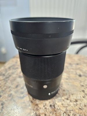 Sigma Sigma DC 30mm F/1.4 Lens for CANON