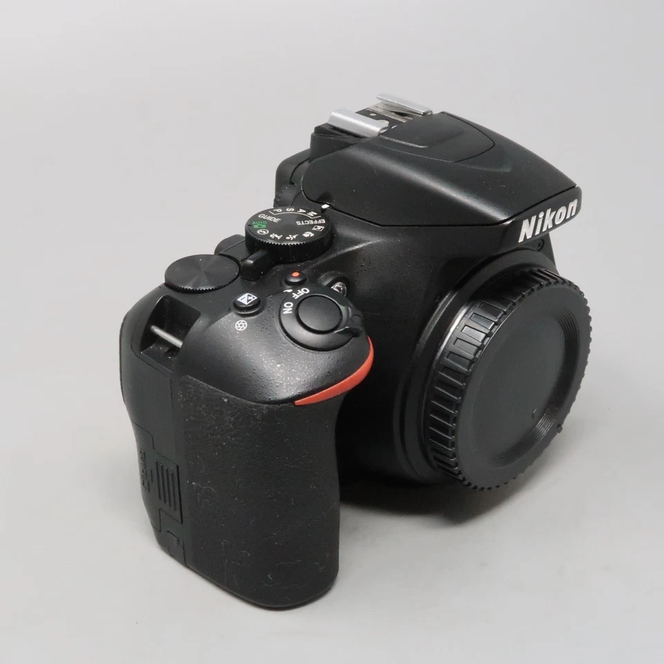 Nikon D3500 Digital SLR Camera Body 24.2MP - NEEDS REPAIR - Image 3 of 4