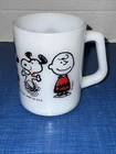 VTG Federal Glass Peanuts Snoopy & Charlie Brown Lucy 1965 Milk Glass Coffee Mug