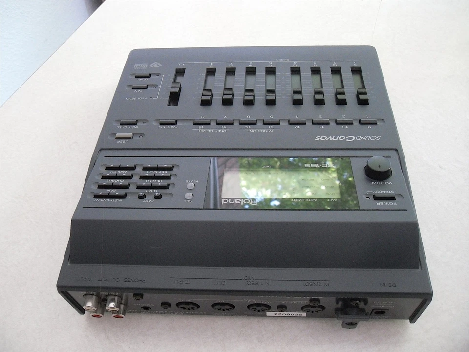 Roland Sound Canvas SC-155 Sound Module Expander Desktop version mit Fadern! - Bild 3 von 4