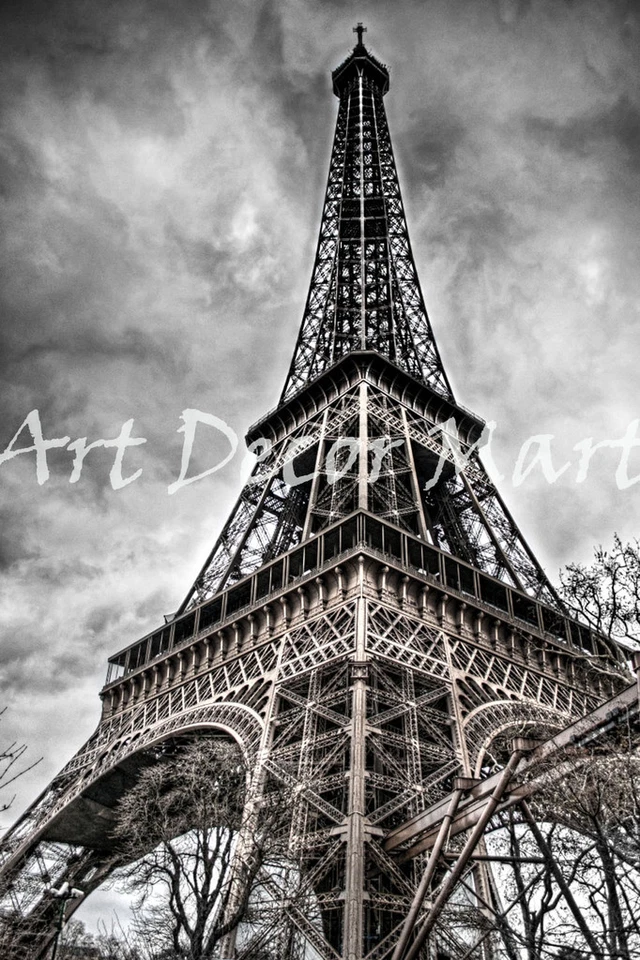 Eiffel Tower - CANVAS OR PRINT WALL ART - Image 2 of 2