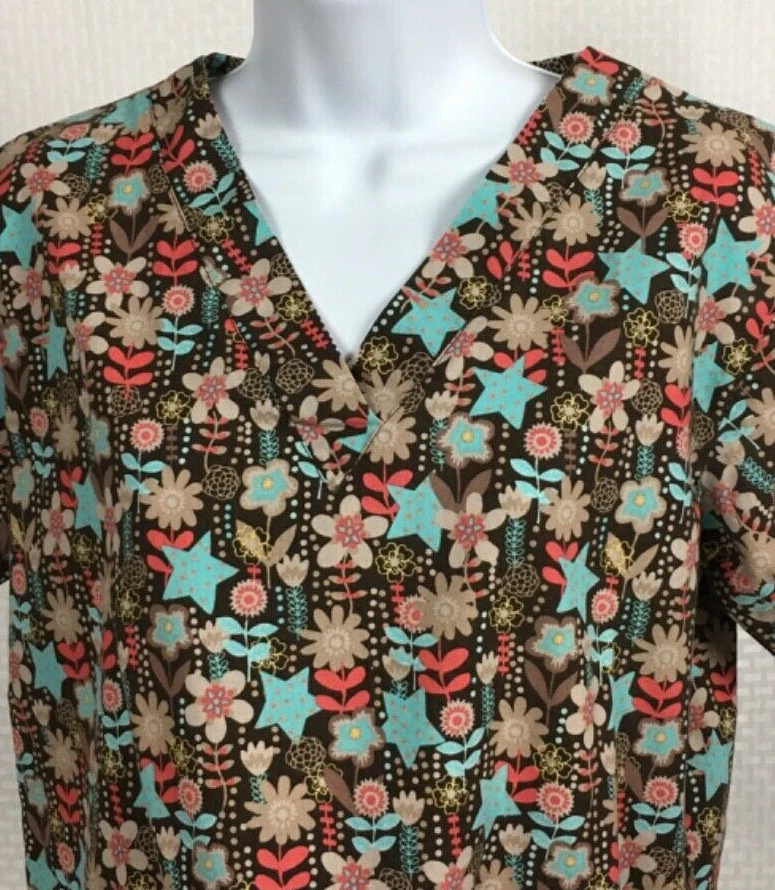 UA Scrubs Womens Scrub Top Size S Brown w Tan Flowers Blue Stars Pockets V neck - Image 2 of 4