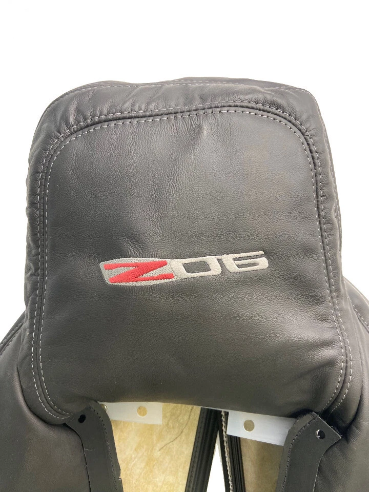 Nueva cubierta de asiento superior negra del lado del conductor GM Corvette Z06 2006-2011 Foto 2 de 3