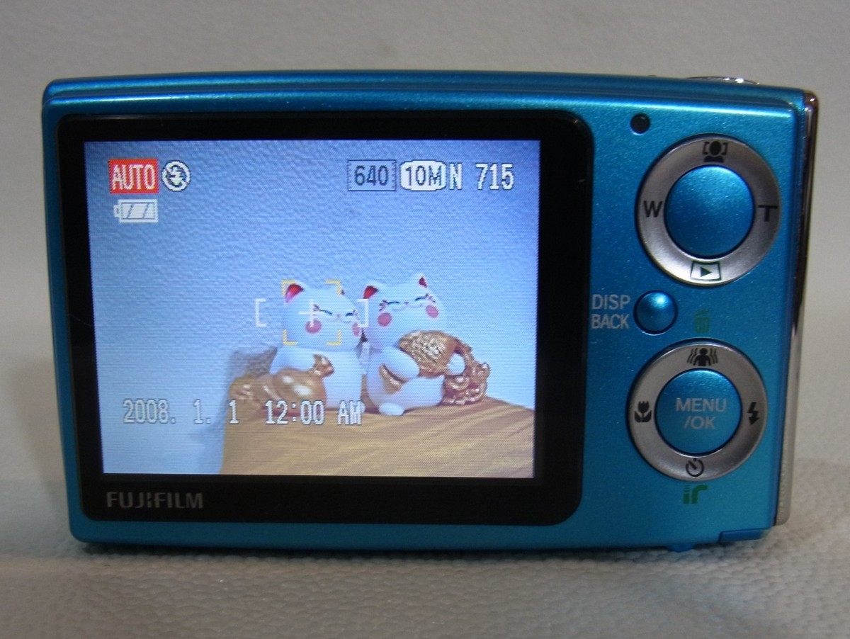 FUJIFILM FINEPIX Z20FD,Blue ,3x, 2.5in,f/3.5, 10MP Excellent from