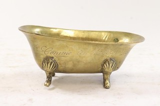 Klassizistische Puppen Badewanne Messing graviert um 1800 (IE652)