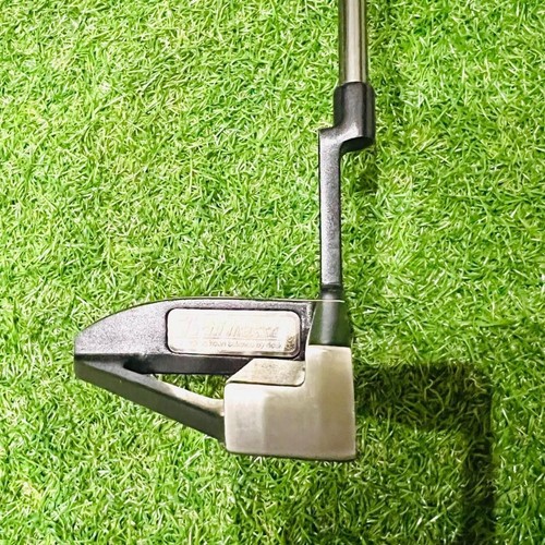 Masse Stand-Up Putter Golf Practice Aid for Line Alignment Used - Picture 7 of 10