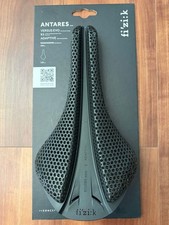 Sella Fizik Antares Versus Evo R3 139mm comoda traspirante usata