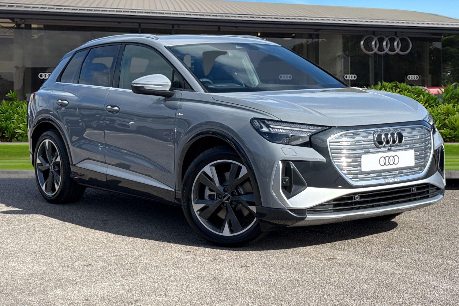 2026 Audi Q4 e-tron 40 S line SUV 5dr Electric Auto 63kWh (204 ps) SUV Automatic