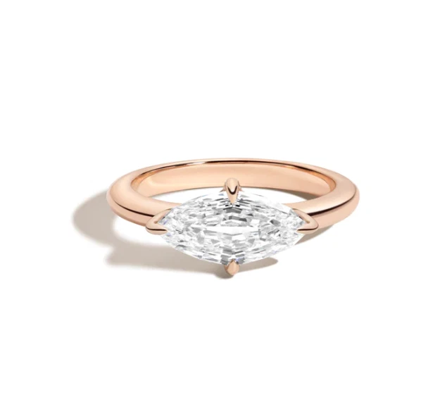 Alianza de boda 1,50 quilates GLI IGI cultivada en laboratorio marquesa corte escalón diamante oro rosa de 14 k Foto 2 de 4