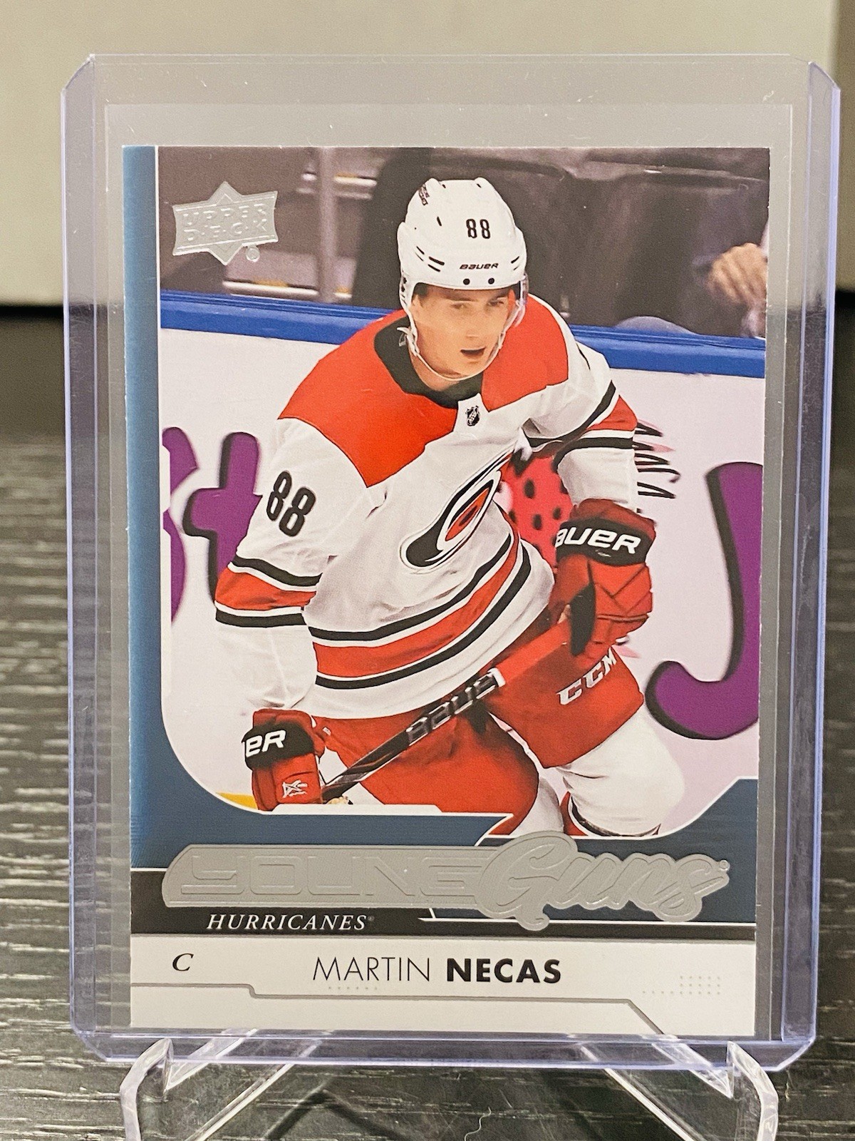 2017-18 Upper Deck Young Guns Martin Necas Rookie #464