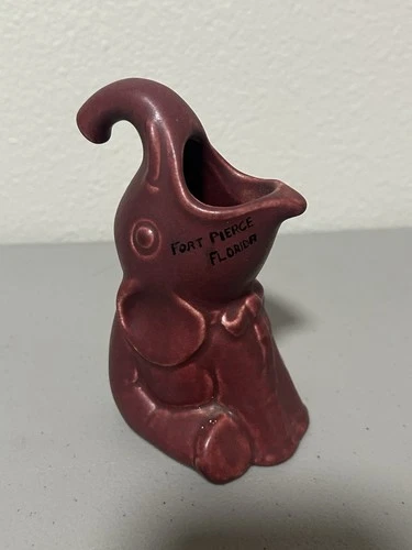 Red Wing 875 Burgundy Bud Vase