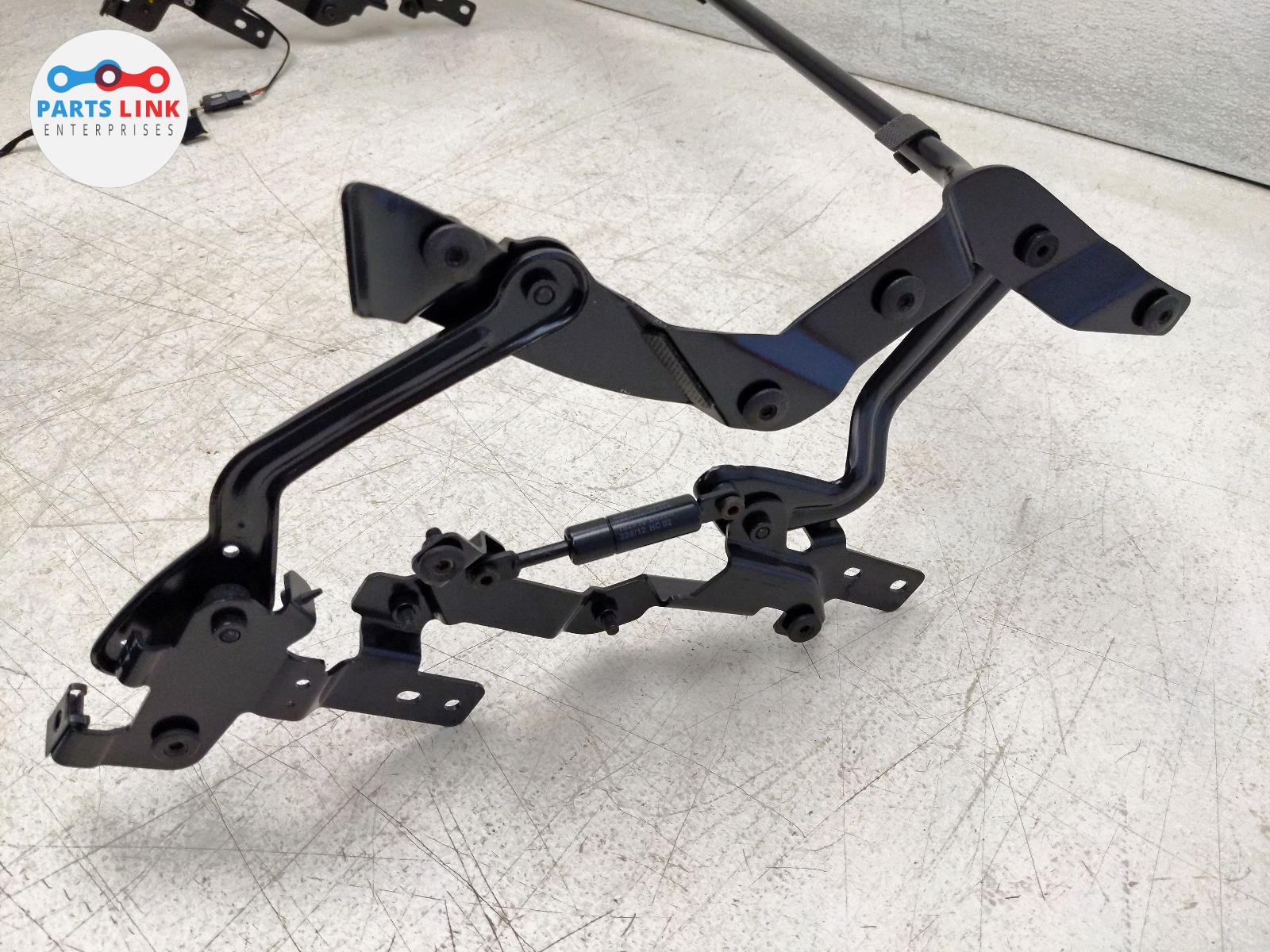 2008-14 FERRARI CALIFORNIA TONNEAU COVER ROOF TOP HINGE BRACKET MOUNT STRUT F149