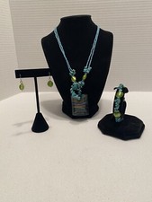 Jewelry Set Necklace Bracelet Earrings Turquoise Stones Beaded JCP