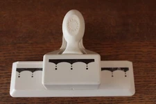 Martha Stewart Border Punch Scallop L#51