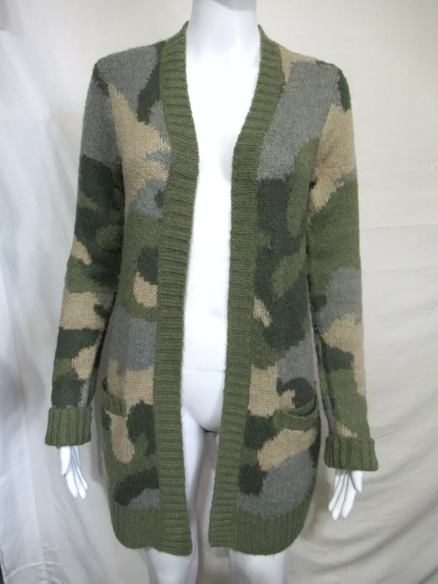 Camouflage top cardigan sweater