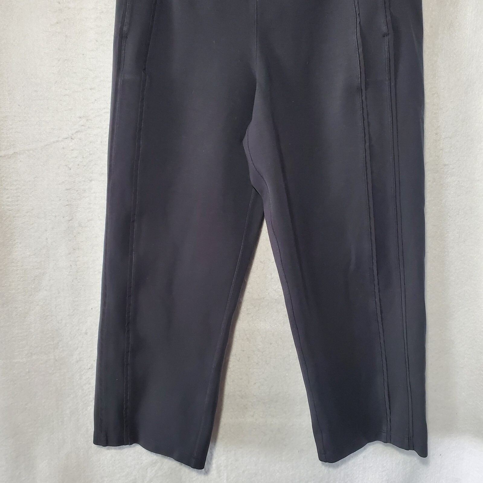Lululemon Leggings Size 6 Yoga pants Black rn106259 ca35801 Adult eBay