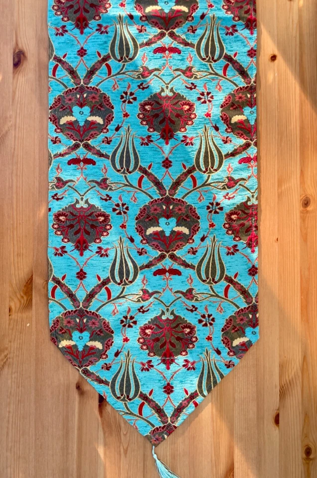 Turquoise Turkish Tulip Floral Pattern Table Runner with Tassels 170cm x 43cm - Image 3 of 4
