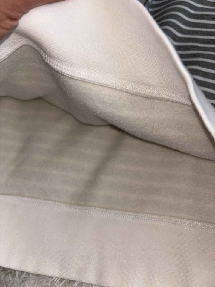 J Crew Mujer Talla. XXS Top 3/4 forrado de vellón con puntas gris y blanco. Exc. top Foto 3 de 4