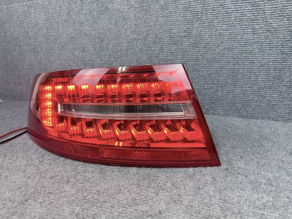 2009-2011 Audi A6 C6 S6 Quattro RS6 Sedan Left Driver Side Tail Light OEM - Image 2 of 4