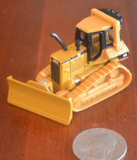 DIECAST MASTERS CAT CATERPILLAR D5M TRACK-TYPE TRACTOR 1/87 HO MODEL 84401