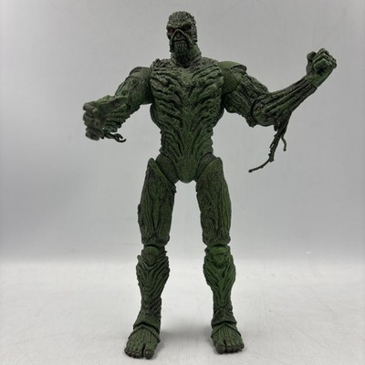 DC Comics Essentials SWAMP THING Collectible Action Figure Loose 9'' Tall A17615