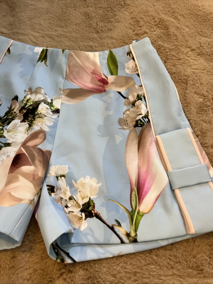 Ted Baker Ladies Saintat Harmony Bow-Detail Shorts - Size Ted 0 - RARE - Image 3 of 4
