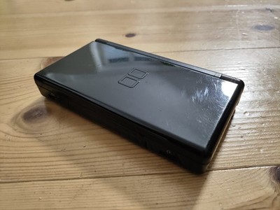 Nintendo DS Lite Handheld-Spielkonsole - Schwarz Inkl Original Ladekabel  