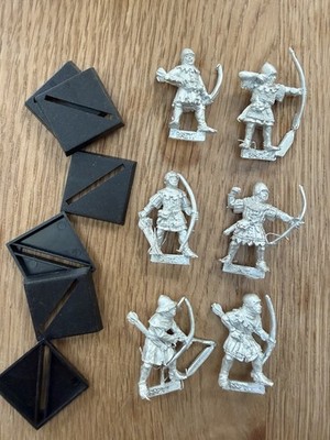 6 x Metal Bretonnian Peasant Archers New In Box GW Made To Order