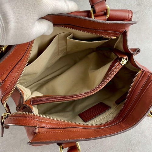 Borsa a mano Coach Legacy 26261 pelle 2 vie tracolla nappa cognac vintage usata - Foto 7 di 10