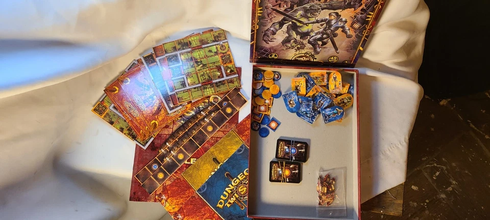 2005 Asmodee Games Dungeon Twister Board Game Basic Set Complete - Image 3 of 4