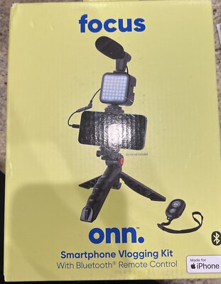 Focus Onn. Smartphone Wireless Mic & Vlogging Kit W/ Bluetooth Remote Control
