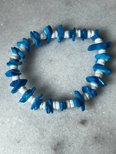 Blue White Shell Bracelet Beach Boho Summer stretch..